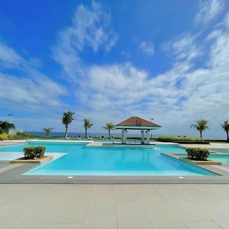 Arterra Seaview Resort Île de Mactan Extérieur photo
