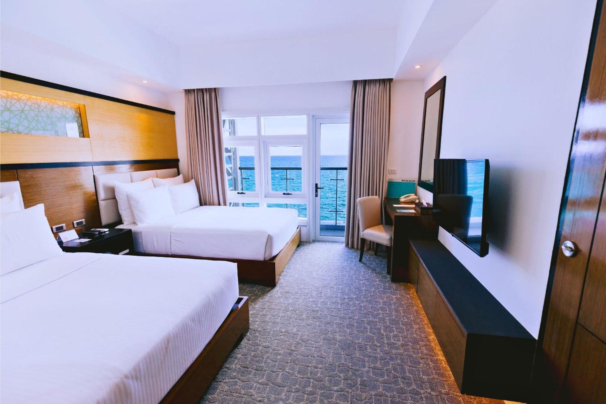 Arterra Seaview Resort Île de Mactan Extérieur photo